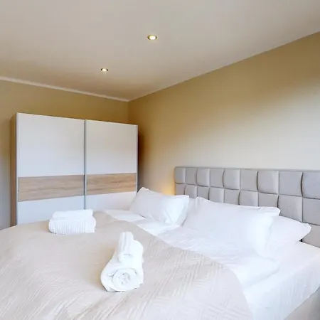 3-zimmer, 74 Qm 3 Minuten Zum Und Zentrum Whg Timme 11 Apartment *