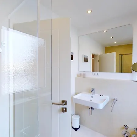 3-zimmer, 74 Qm 3 Minuten Zum Und Zentrum Whg Timme 11 Apartment