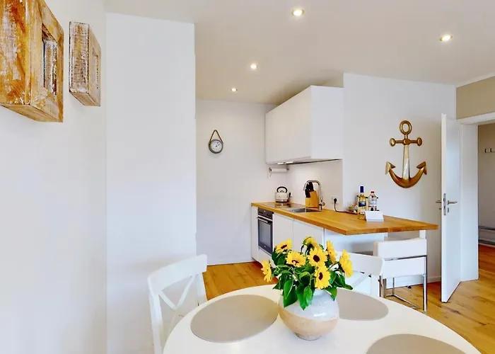 3-zimmer, 74 Qm 3 Minuten Zum Und Zentrum Whg Timme 11 Apartment